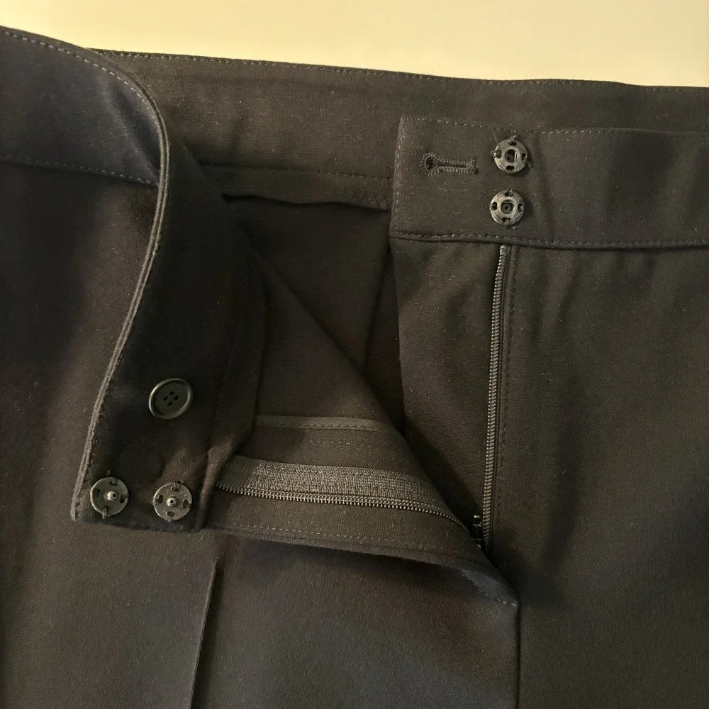 Akris Punto Pintuck Crease Stretch Knit Pants Black Size US 12 Minimalist Office